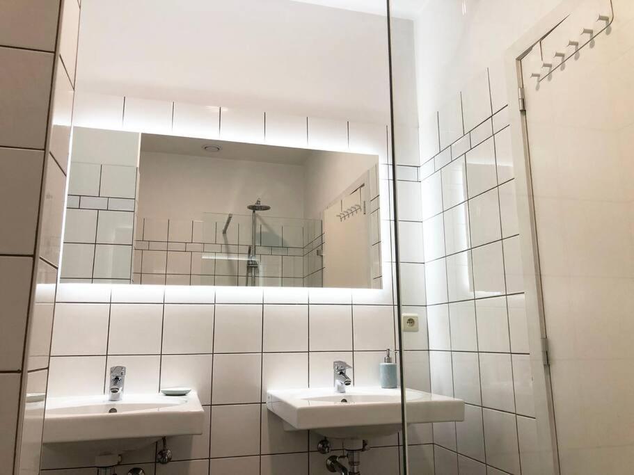 Heart Of Grand Place - Stunning 2Br Duplex ブリュッセル エクステリア 写真